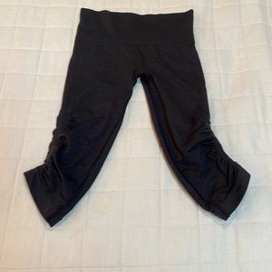 Lululemon Cropped Leggings